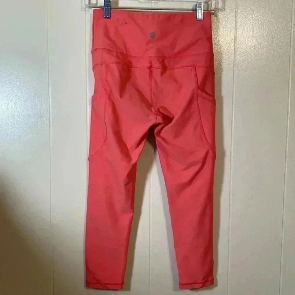 Gottex Peach Leggings, Yoga Pants in Size Small. - Picture 3 of 11
